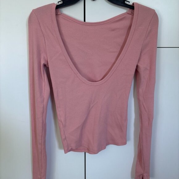 Free People Open Back Pink Long Sleeve Tee Size XS - Picture 1 of 3